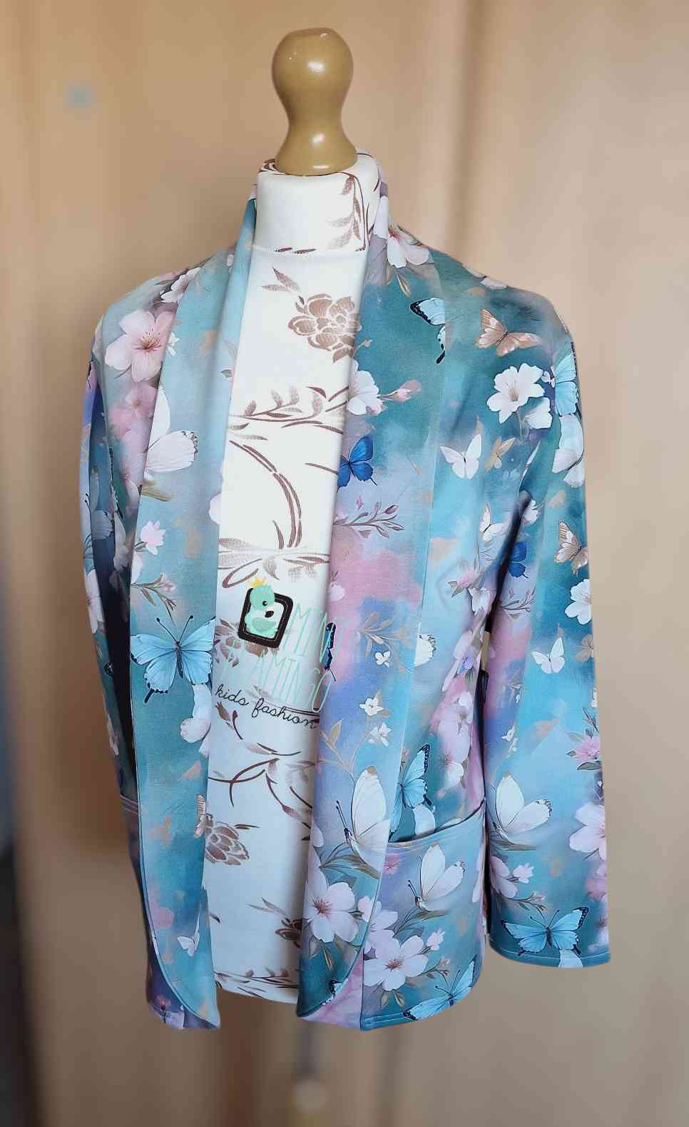Cardigan beautiful flowers