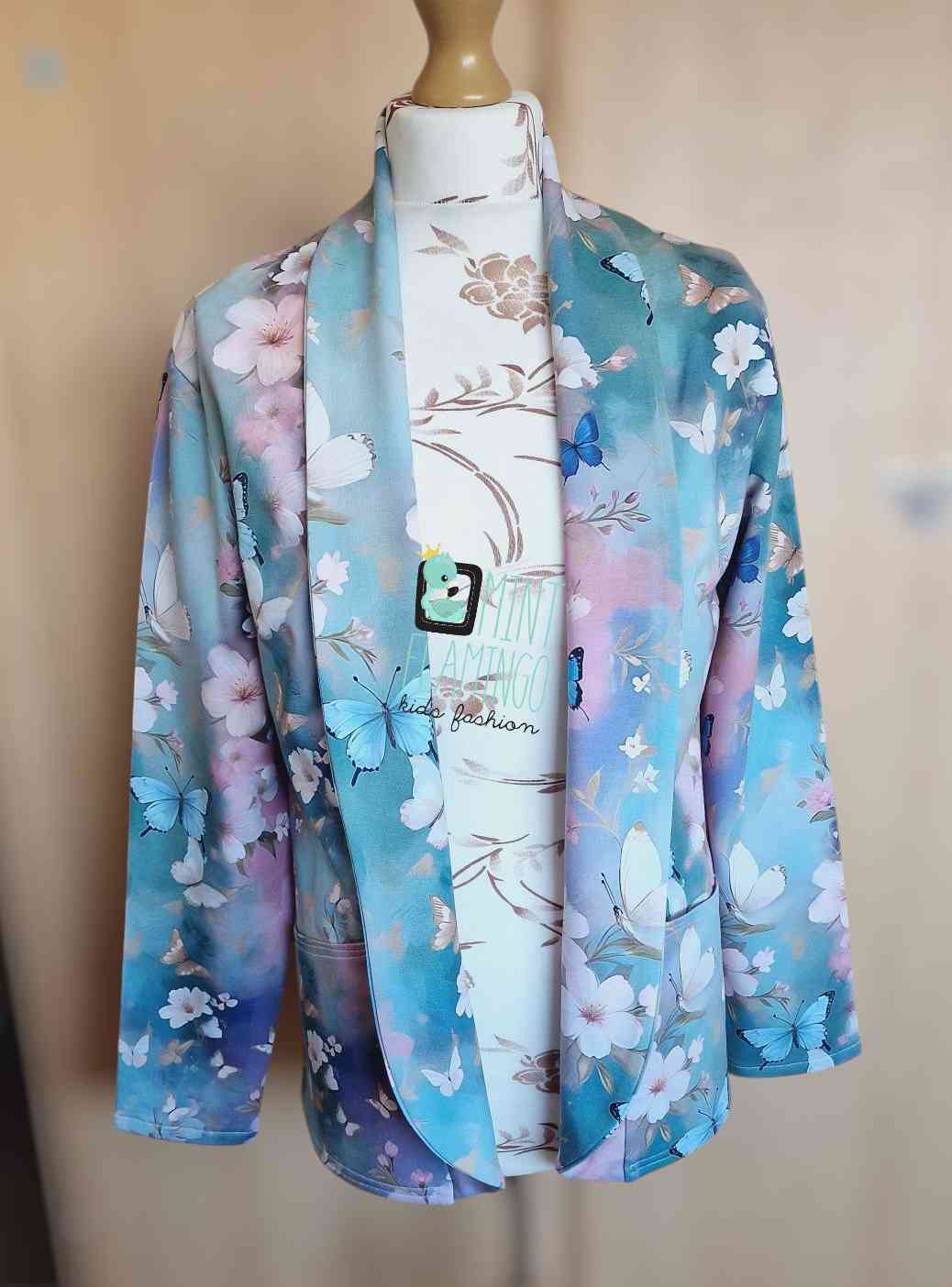 Cardigan beautiful flowers