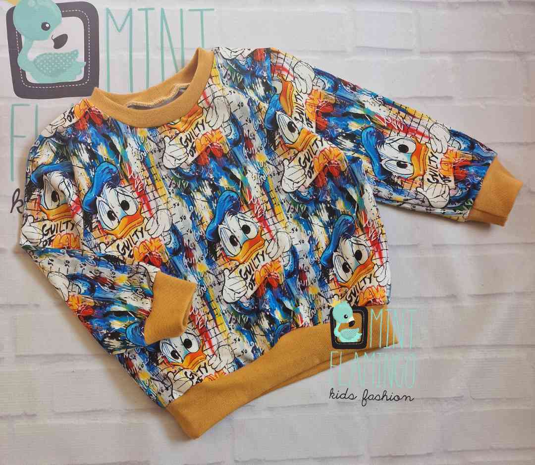 Jumper with duck