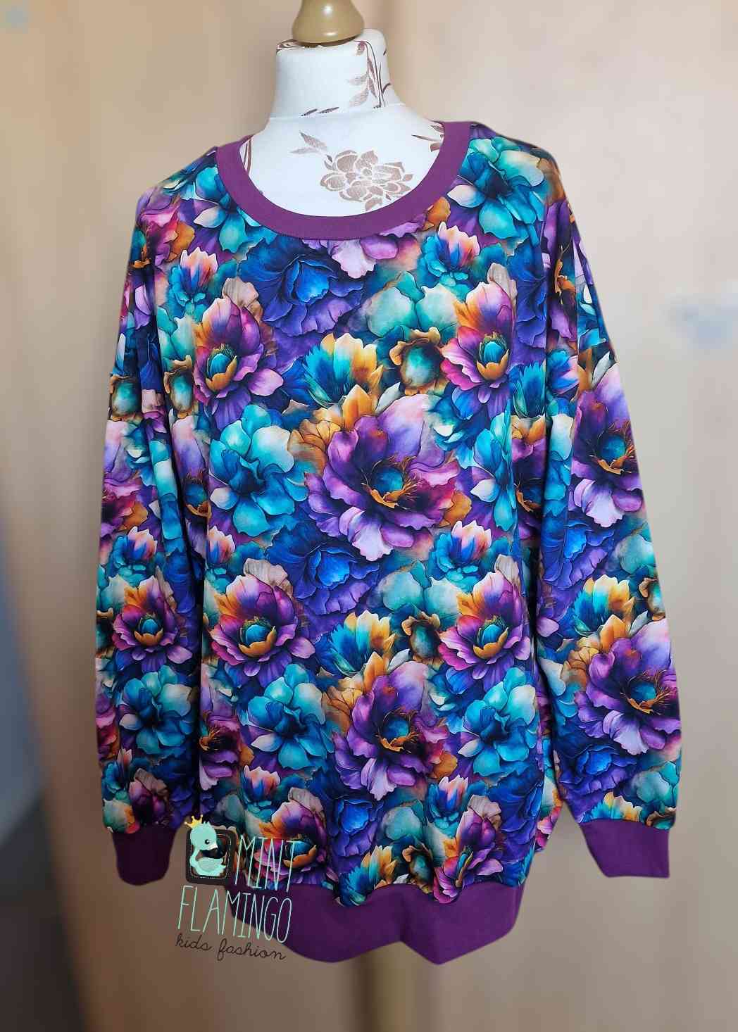 Jumper oversize Magic flowers