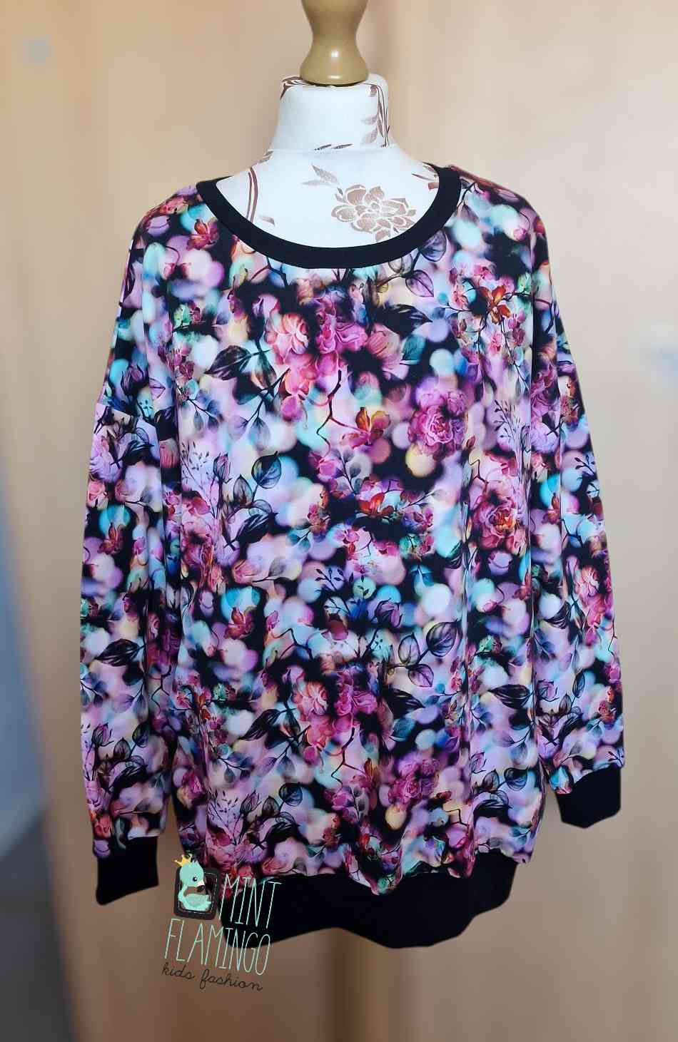 Jumper oversize Magic flowers