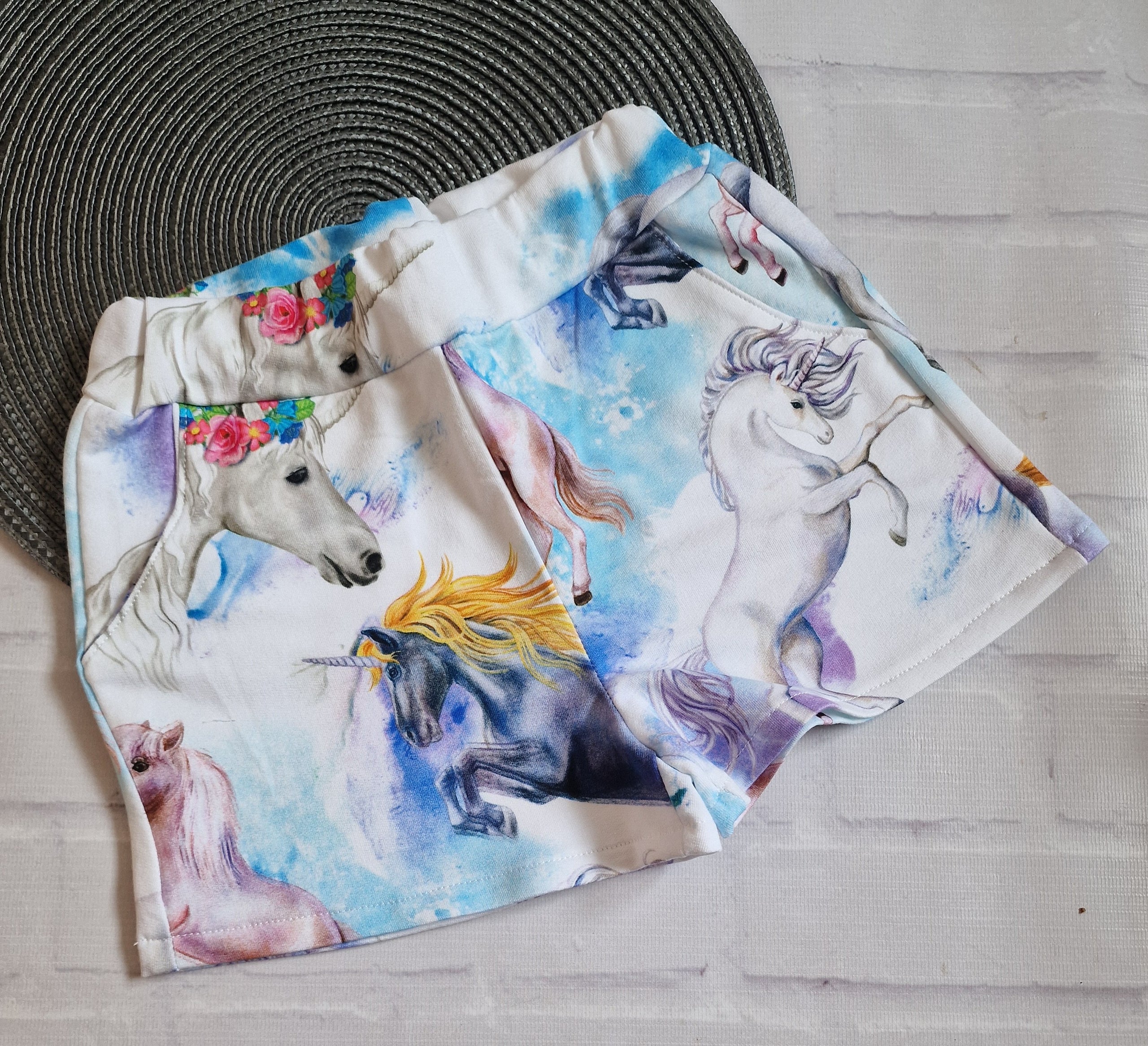 Shorts Horse