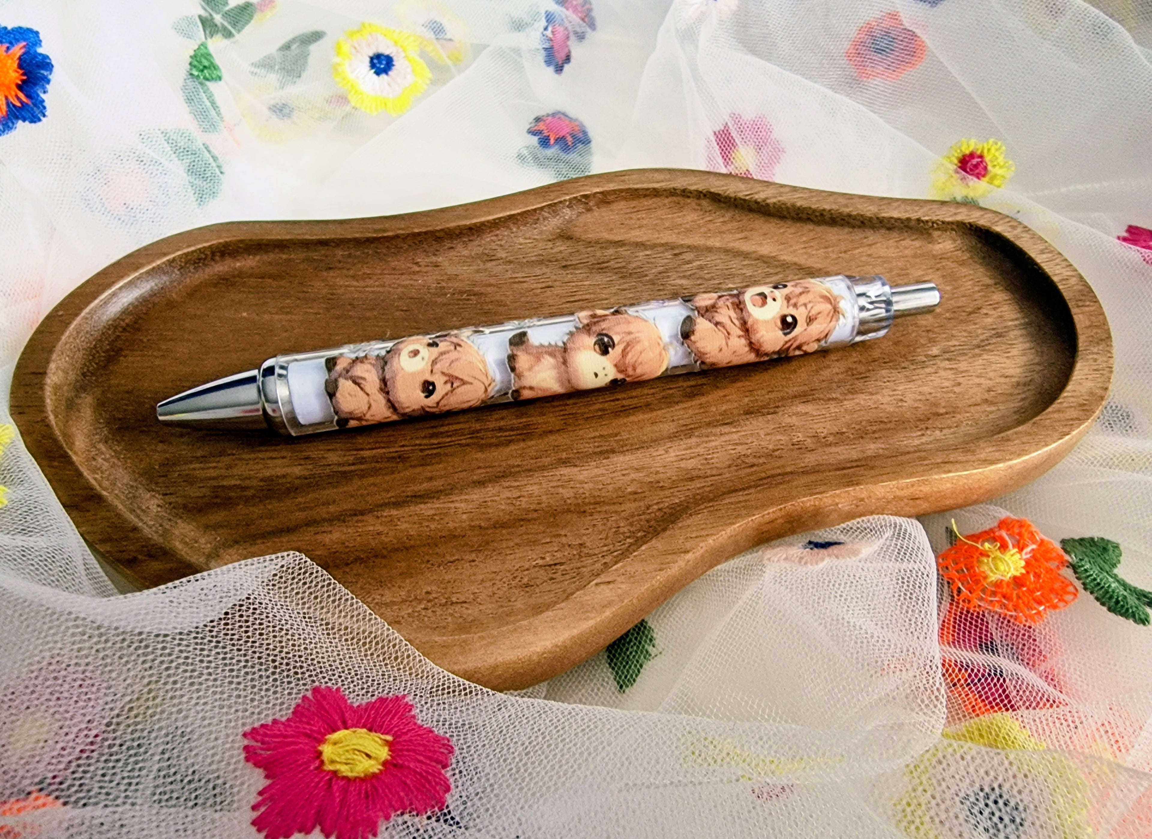 Lovely pen